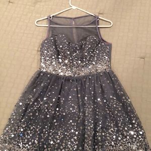 Silver party dress with sequin accent